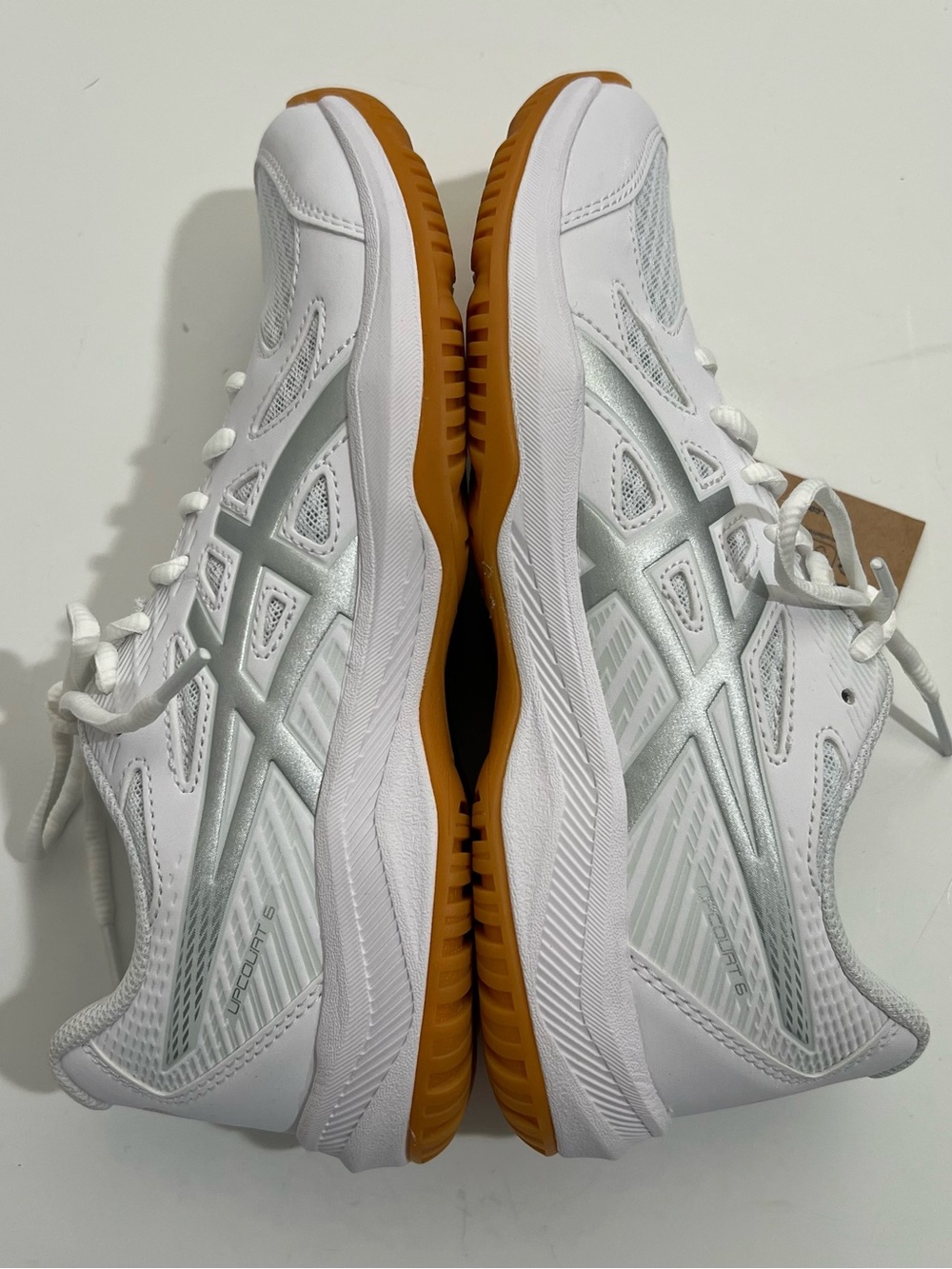 ASICS Women's Upcourt 6 Volleyball Shoes White & Silver Size 8.5 New - Picture 9 of 13